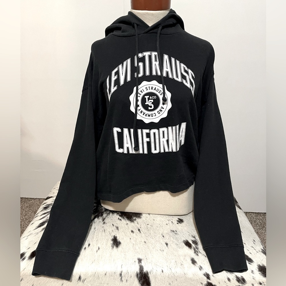 Crop Levi Sweatshirt